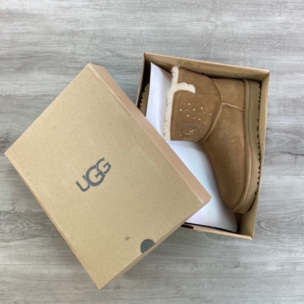 🍁 UGG 🍁 CLASSIC GEM MINI CHESTNUT BROWN BOOTS - Picture 13 of 14